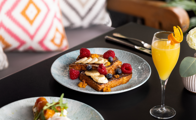 Brunch dishes with Mimosa